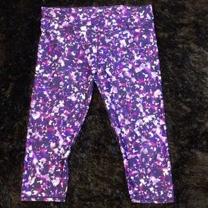 Fabletics Gia Cropped Workout Leggings